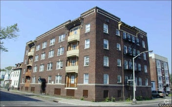 Building Photo - 39 North Burnett Steet