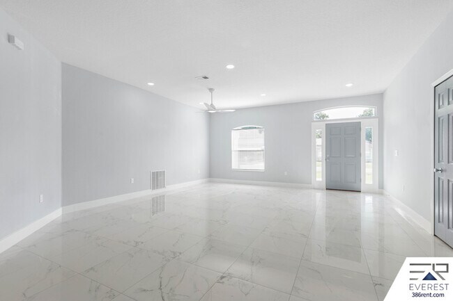 Building Photo - 45 Bruning Ln