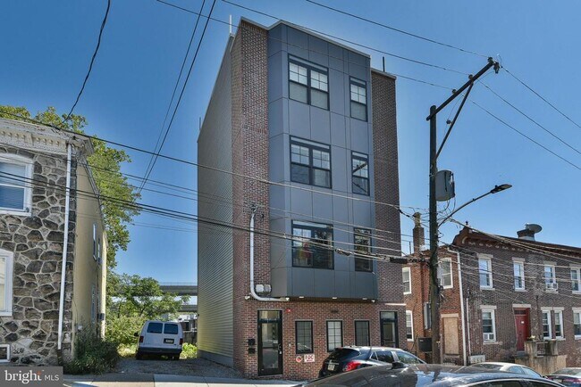Primary Photo - 3680 Indian Queen Ln