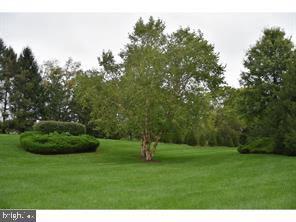 Building Photo - 339 Fieldstone Dr