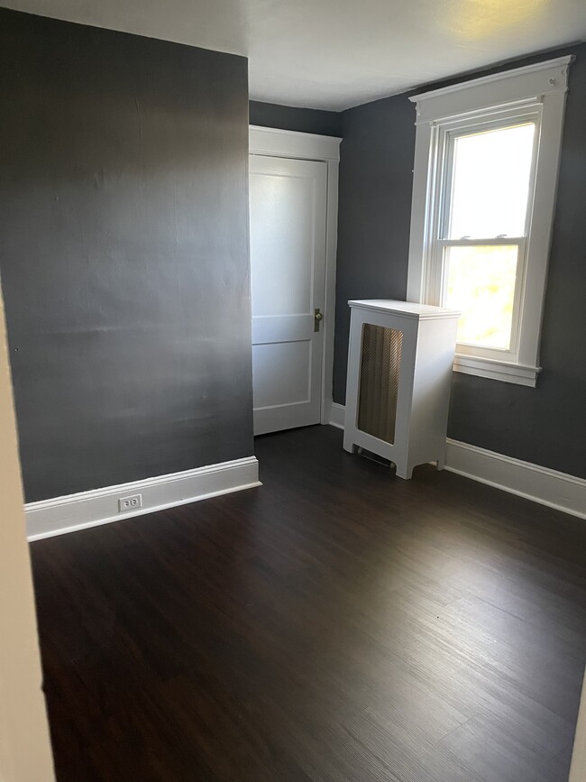 Building Photo - 3727 Milford Ave