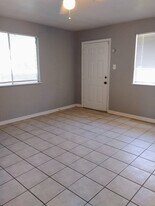 Building Photo - 3530 McVea St