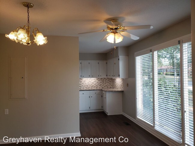 Building Photo - 3 br, 2.5 bath House - 4461 Suhrie Rd