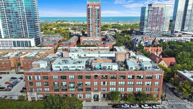 Building Photo - 1727 S Indiana Ave