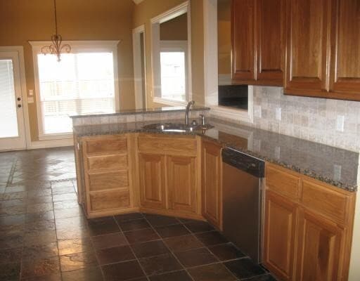 Building Photo - 3501 SW Town Vu Rd