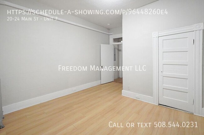 Building Photo - 20-24 Main St-Unit 7