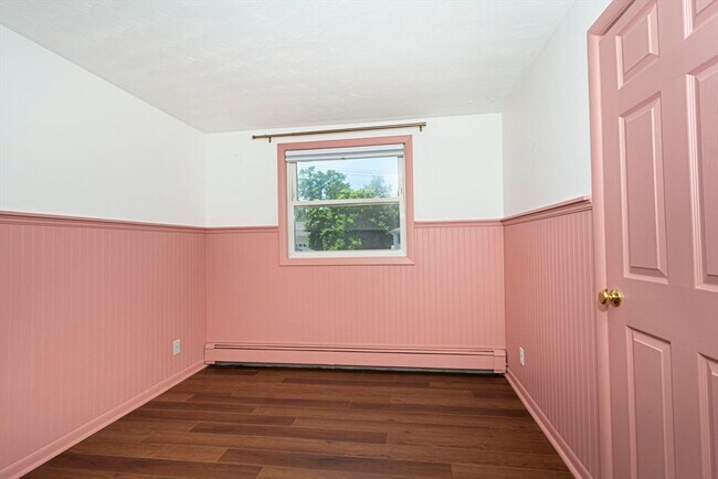 Building Photo - 18 Brookfield Terrace