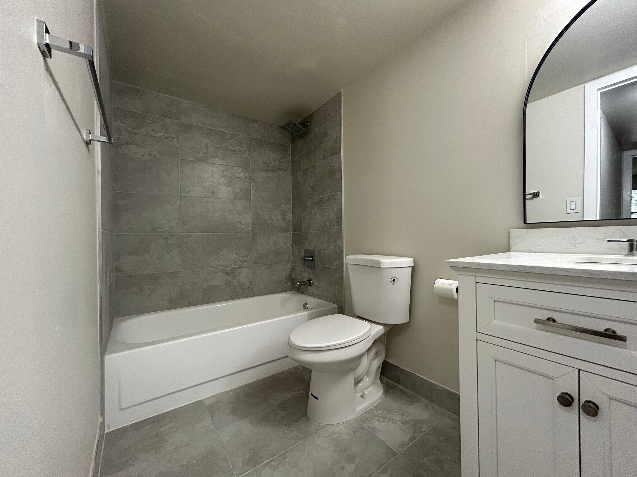 Building Photo - 7975 SW 86th St