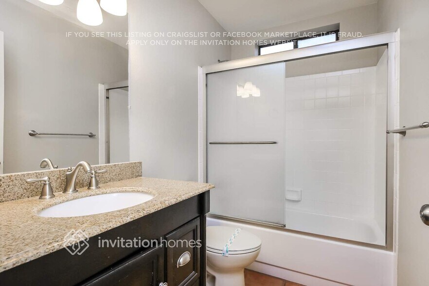 Building Photo - 7215 E Pueblo Ave