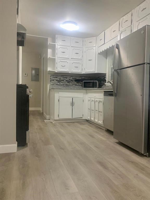 Building Photo - 3535 Fairlane Dr NW