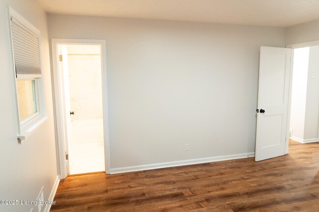 Building Photo - 2702 Ballad Blvd