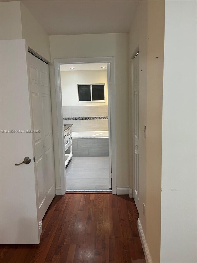 Building Photo - 10270 NW 46th St