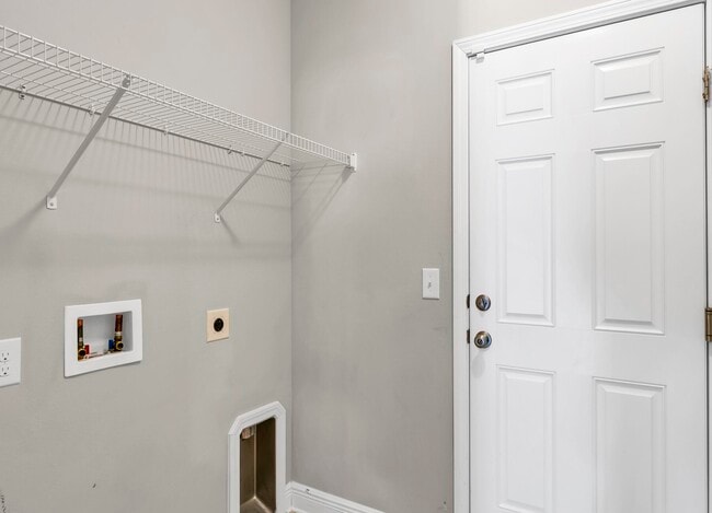 Building Photo - 3589 Autumn Woods Dr