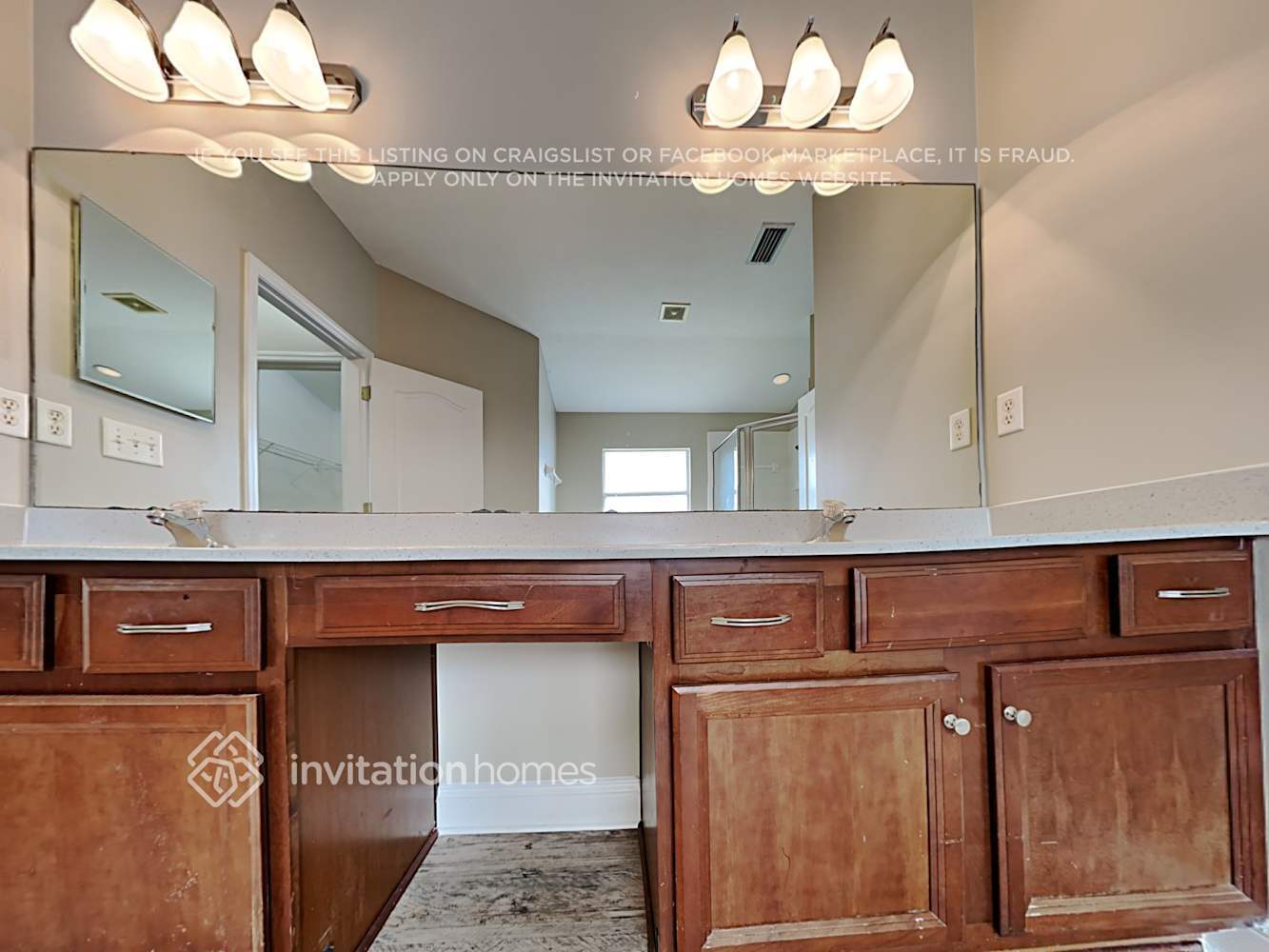 Building Photo - 671 Mandy Oaks Dr