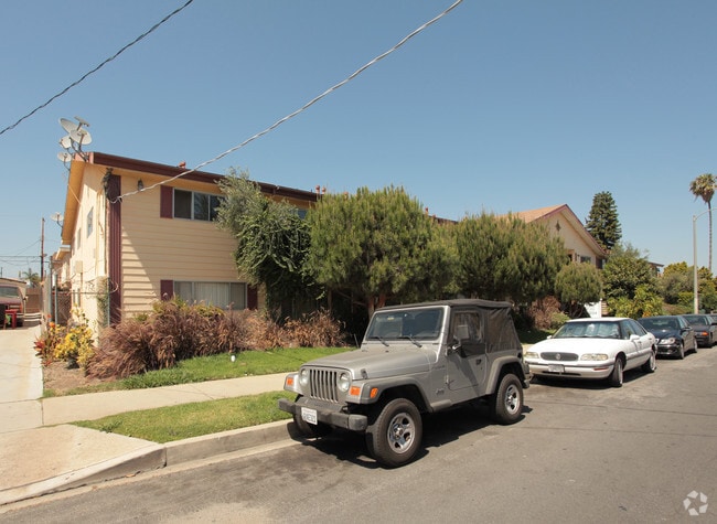 Primary Photo - Park Place Apartments