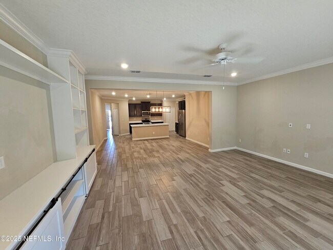 Building Photo - 6864 Crosby Falls Dr