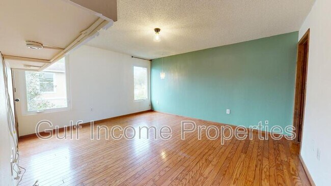 Building Photo - 5349 Ashton Rd