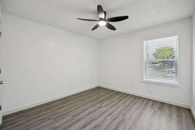 Building Photo - 809 W Broadus St