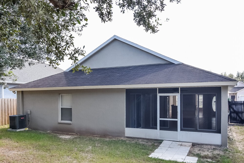 Building Photo - 622 Wave Crest Cir