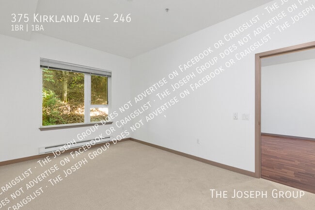 Building Photo - 375 Kirkland Ave