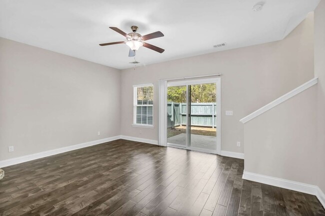 Building Photo - 509 Ferguson Ln