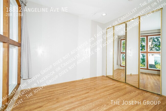 Building Photo - 18812 Angeline Ave NE
