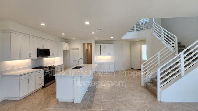 Building Photo - 43345 Passagio Lago Way