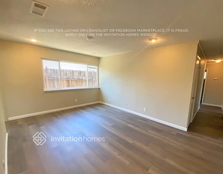 Building Photo - 279 Coronado Ct
