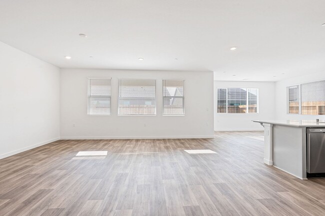 Building Photo - Brand New Spacious Four Bedroom Home with ...