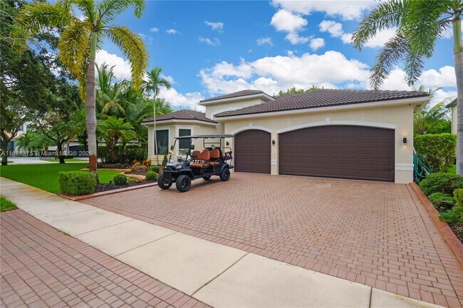 Building Photo - 5478 SW 189th Ave