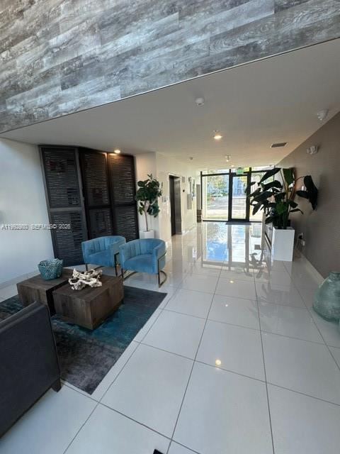 Building Photo - 4700 NW 84th Ave