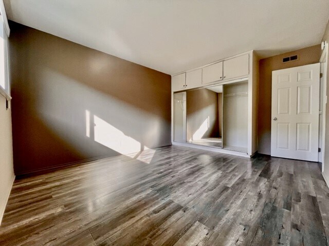 Building Photo - 7732 Cypress Dr