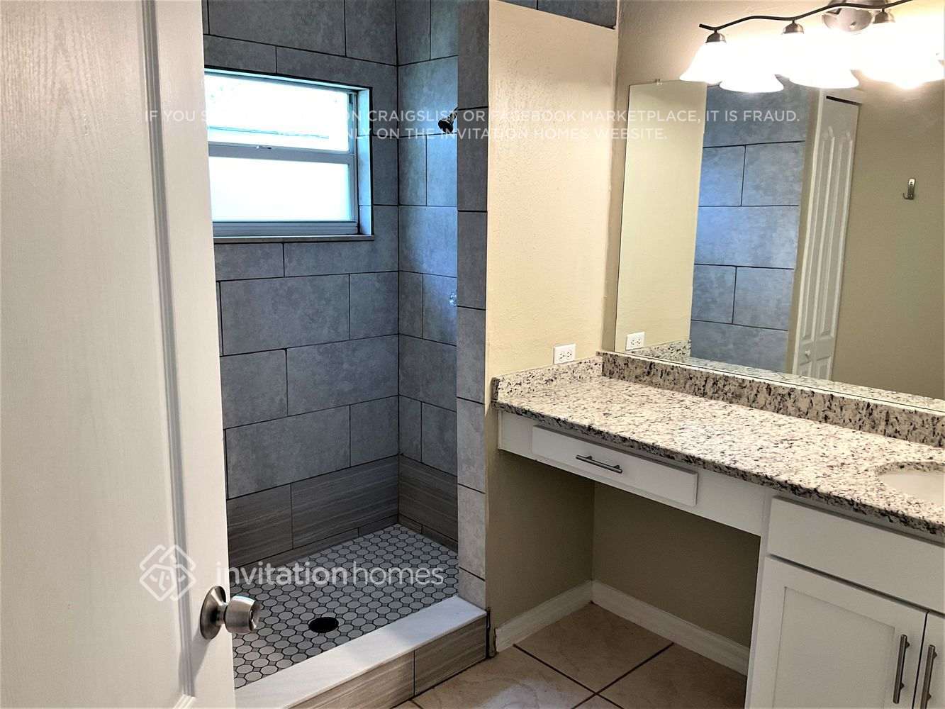 Building Photo - 1661 Silverado Dr
