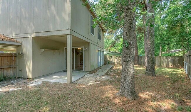 Building Photo - 1202 E Red Cedar Cir