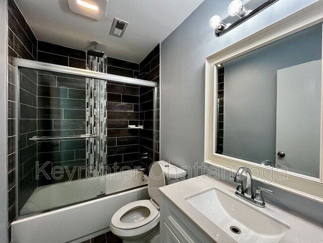 Building Photo - 7714 Basswood Dr