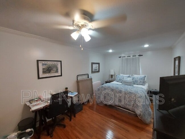 Building Photo - 12 Oaklawn Dr