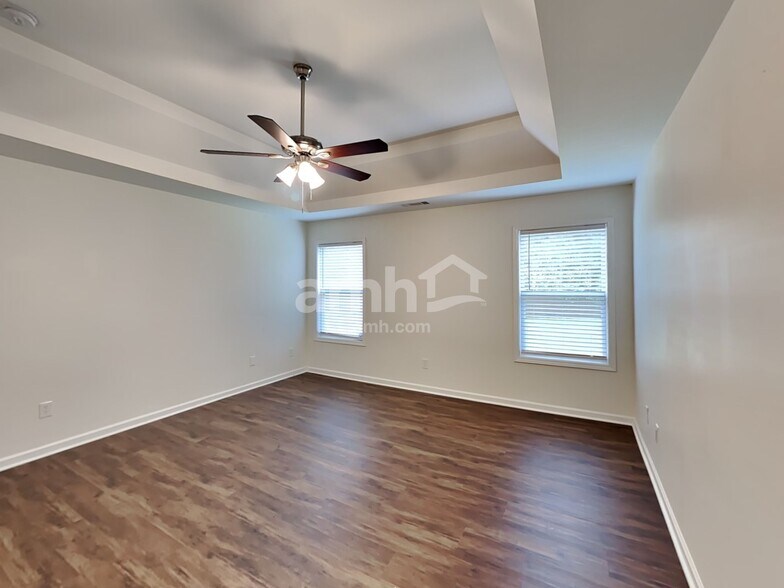 Building Photo - 280 Hawken Trail