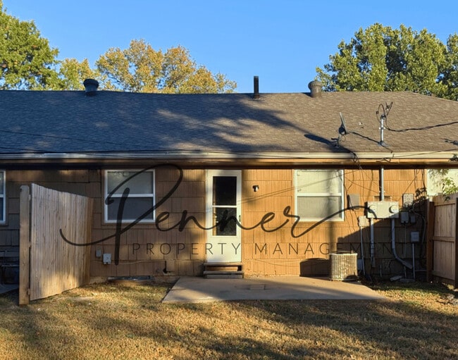 Building Photo - 12616 Jackson Ave