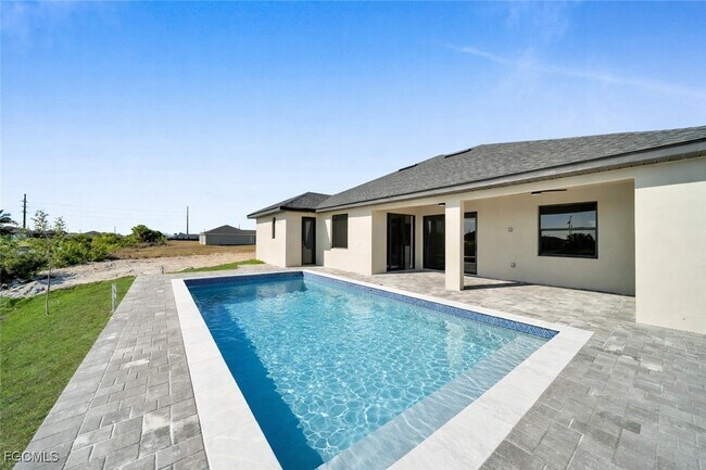 Building Photo - 2234 NW 6th Terrace