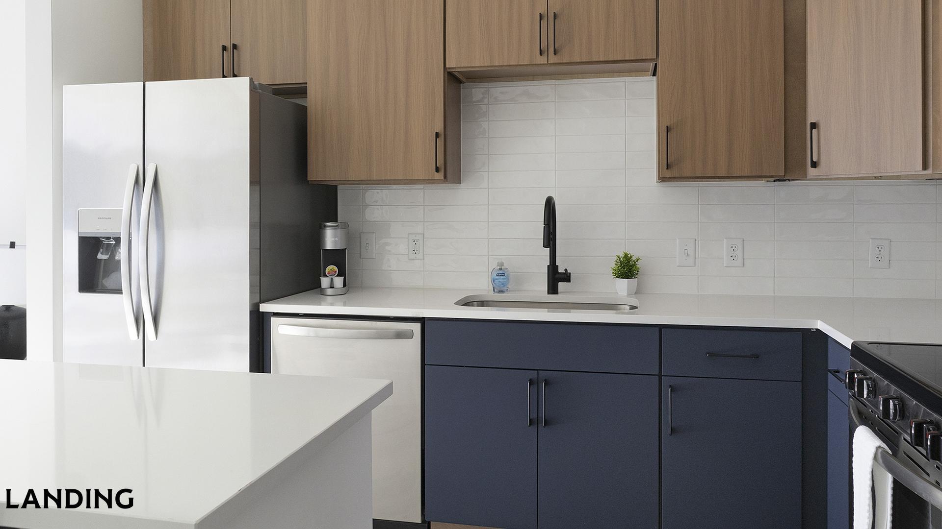 Building Photo - 1007 S Mint St