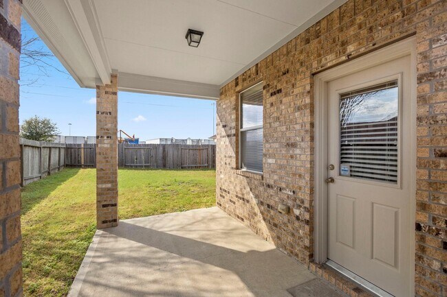 Building Photo - 20935 Brodie Ln
