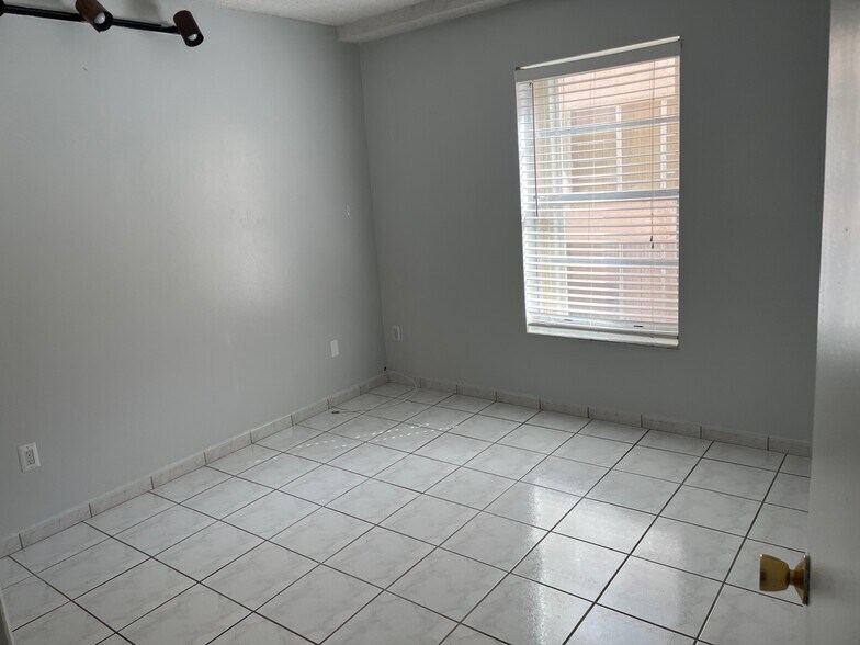 Building Photo - 7355 W 4th Ave