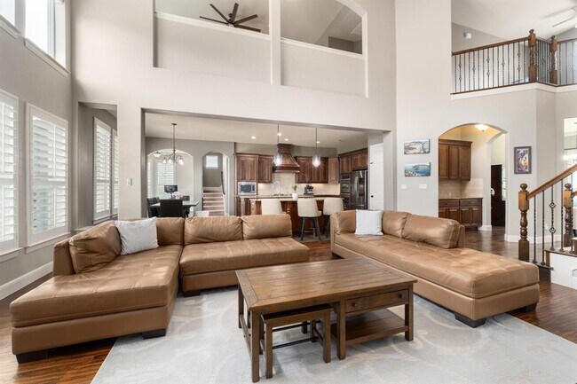Building Photo - 15509 Boulder Heights