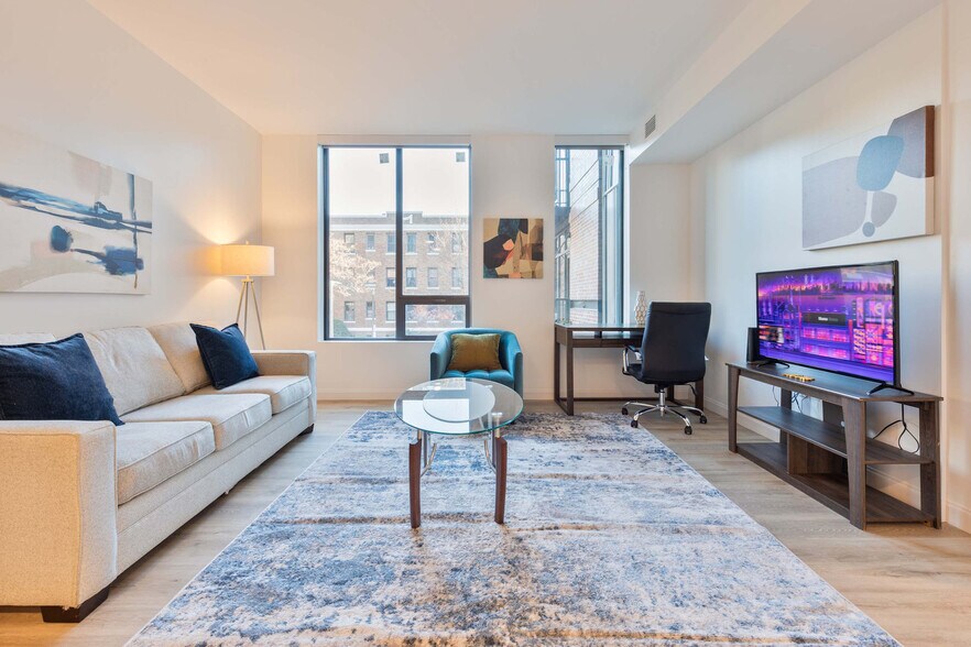 Building Photo - 60 Kilmarnock St