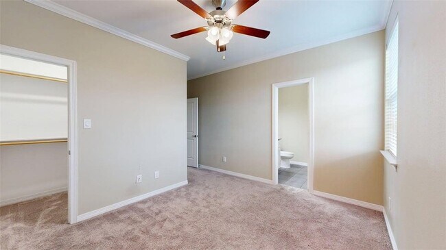 Building Photo - 2149 Big River St