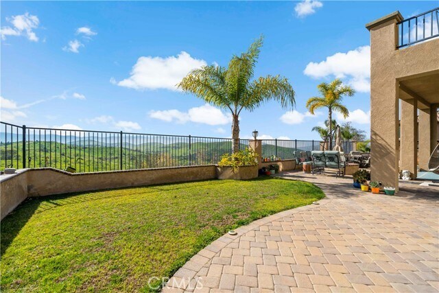 Building Photo - 16423 Village Meadow Dr