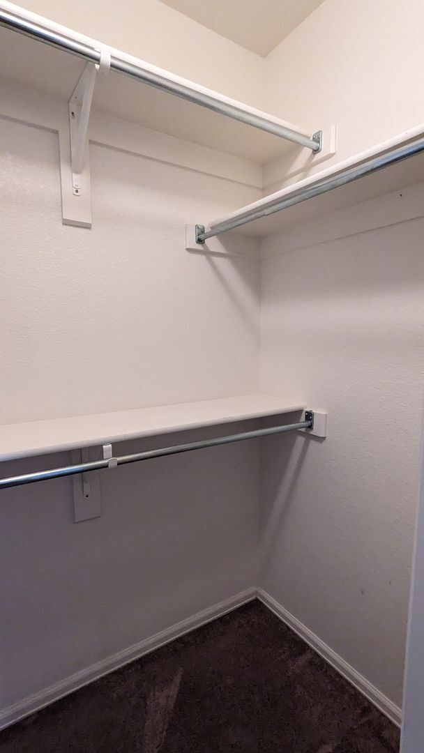 Building Photo - RANCH 3 BED/2.75 BATH PATIO HOME WITH MAIN FLOOR MASTER, FINISHED BASEMENT, AC, 2 CAR GARAGE!