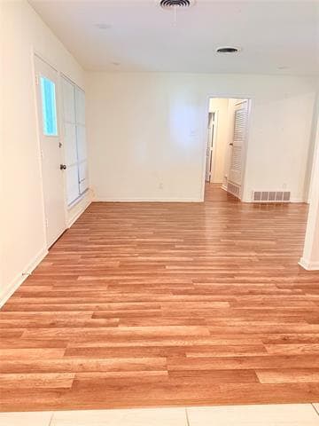 Building Photo - 5469 Wayside Ave