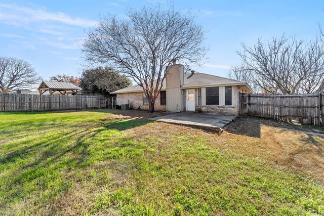 Building Photo - 6801 Ridgetop Rd