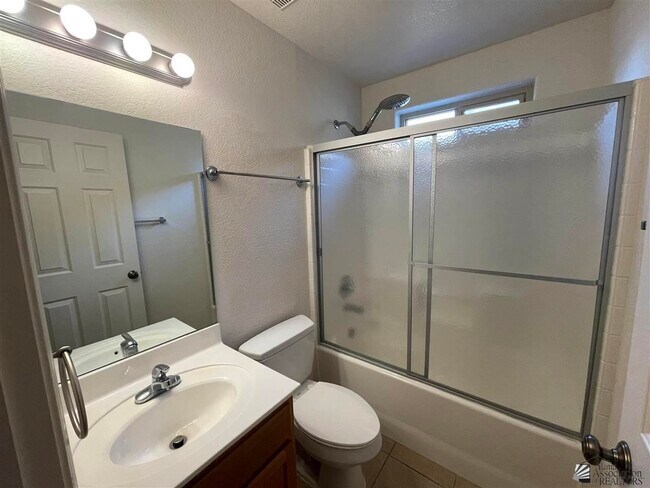 Building Photo - 10191 E 35th Pl